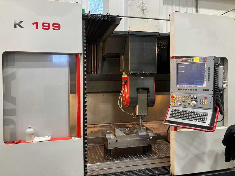 Fidia #K199, vertical machining center, 42 automatic tool changer, 64" X, 29" Y, 33" Z, 24000 RPM, HSK63A - Image 2
