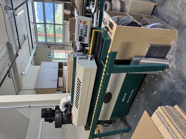 Grizzly #G0774, automatic edge bander, 220 V., 1 phase, 10.5" x 78-3/4"table, 2024 - Image 4