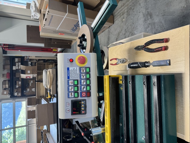 Grizzly #G0774, automatic edge bander, 220 V., 1 phase, 10.5" x 78-3/4"table, 2024 - Image 5