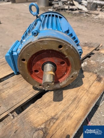 10 HP 3510 RPM WEG #01036EP3ER215TC-W22, Frame 215TC, 230/460 Volts, 3ph, 2012 - Image 4