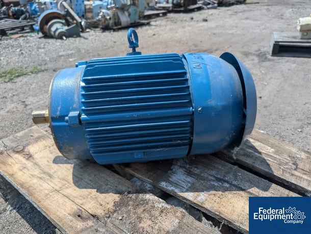 10 HP 3510 RPM WEG #01036EP3ER215TC-W22, Frame 215TC, 230/460 Volts, 3ph, 2012 - Image 5