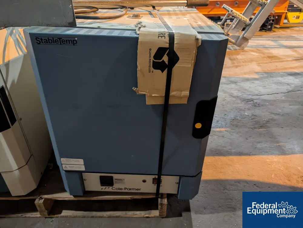 Cole Palmer #CBFM518C, Stable Temp oven - Image 1