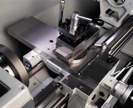 14" x 40" Sharp #1440V, precision lathe, 8.62" swing over cross slide, inch/metric threads, 3-jaw 8" chuck - Image 3