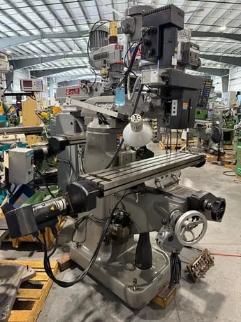 Bridgeport #Series-I, vertical mill, 9" x48" tbl., 2 HP, 31" X, 12" Y, 16" Z, 60-4200 RPM, R8, Acu-Rite - Image 2
