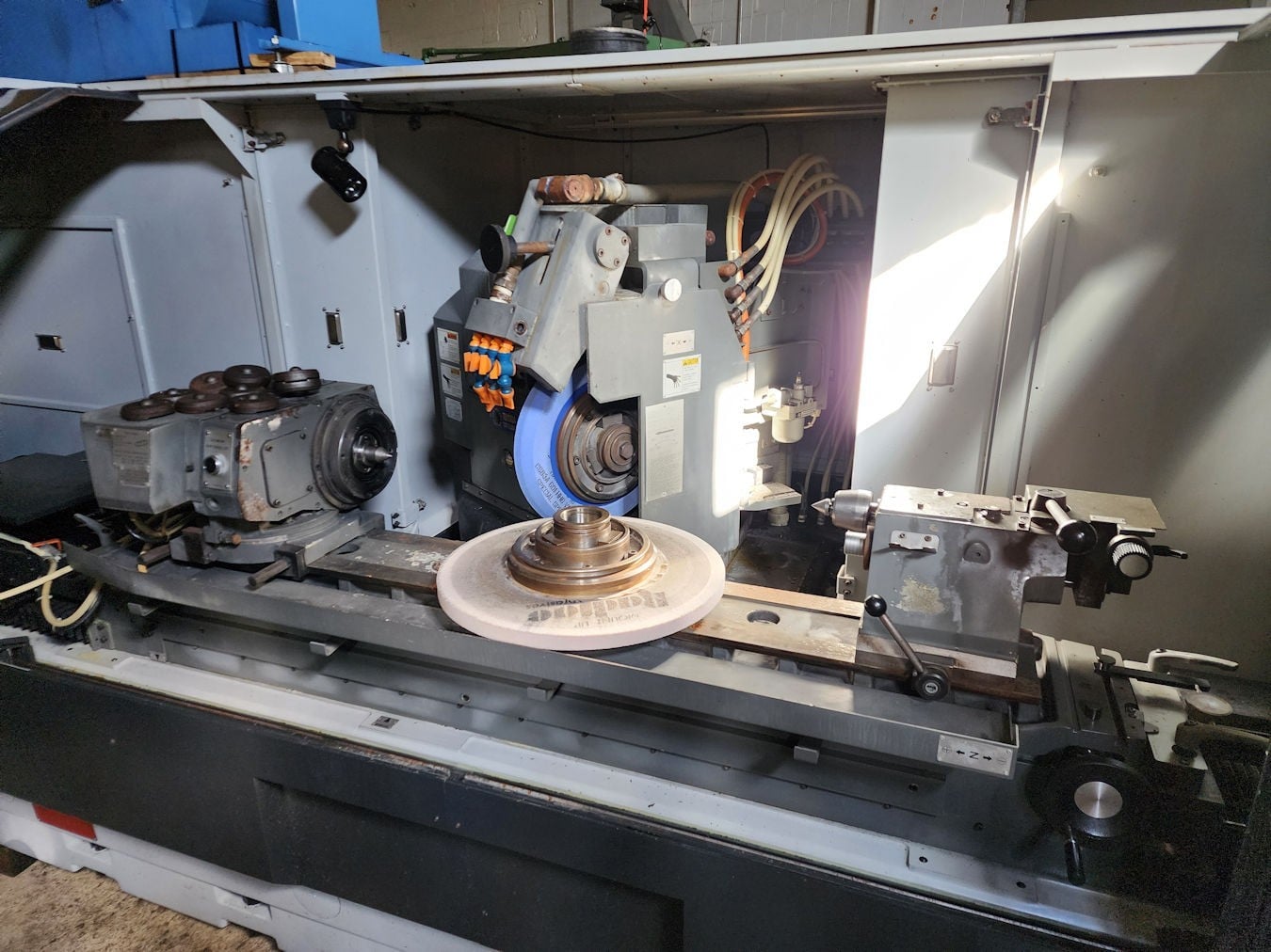 12.6" x 39.4" Jtekt #GL4I-100SWITCH, CNC universal outside dimension grinder, 11.8" grinding diameter, 2023 - Image 7