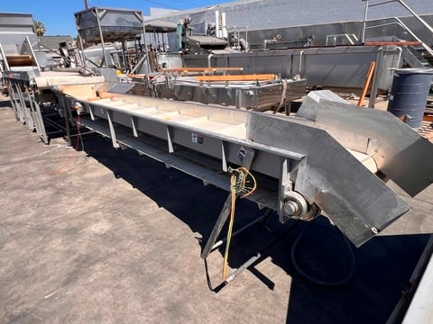 24" wide x 15.1' long, Sound Ocean Metal Fabricators, belt conveyor, product elevator, cleated belt - Image 1