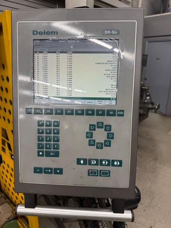 75 Ton, Accurpress #Absolute-37510, CNC hydraulic press brake, Delam DA-56 Control, 10' overall, 106" between - Image 3