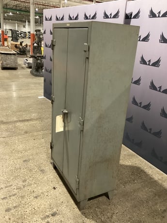 Fabricated metals corporations storage cabinet - Image 2