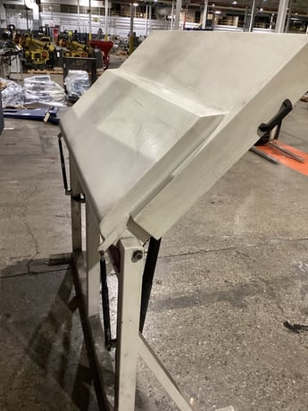 Modular Incline Redirect Table USED - Image 4