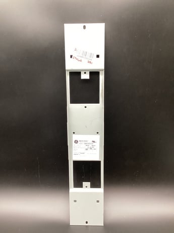 GENERAL ELECTRIC 208C2467G32 C/B Module Filler Plate USED - Image 1