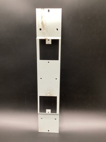 GENERAL ELECTRIC 208C2467G32 C/B Module Filler Plate USED - Image 2