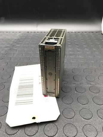 SIEMENS 6ES7 322-1BL00-0AA0 SM322 32-Channel Digital Output Module USED - Image 3