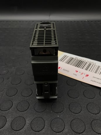 SIEMENS 6ES7 322-1BL00-0AA0 SM322 32-Channel Digital Output Module USED - Image 4
