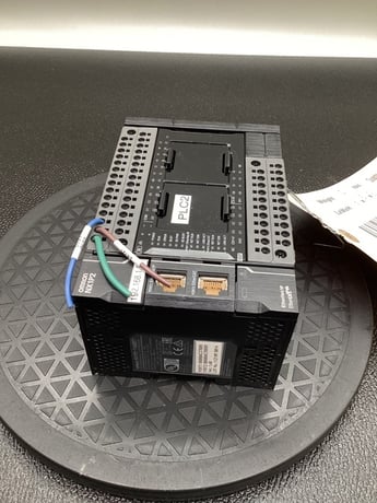 OMRON NX1P2-1140DT1 CPU Power Controller USED - Image 2