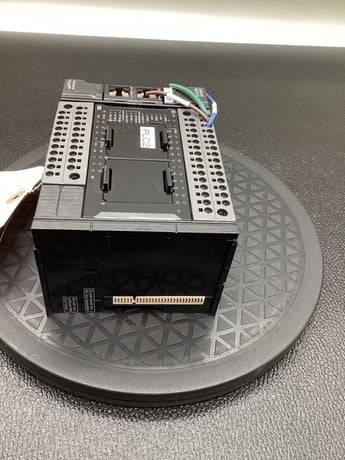 OMRON NX1P2-1140DT1 CPU Power Controller USED - Image 4