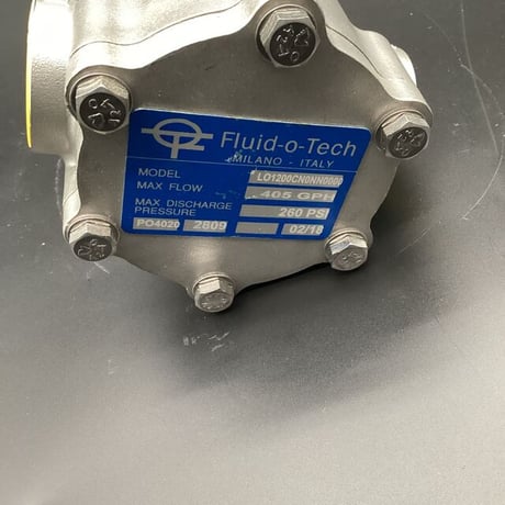 fluid-o-tech lo1200cn0nn0000 rotary vane pump 6.75, 260 PSI USED - Image 3