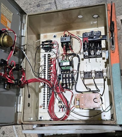 Roto-Finish #ST-4N6A, vibratory parts finisher - Image 10