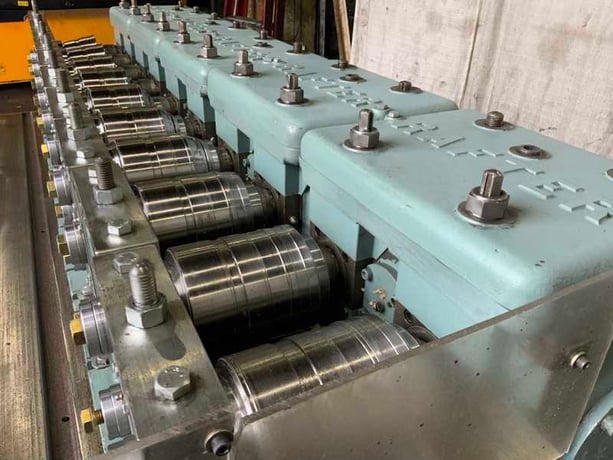 10 Stand, Rafter rollformer, 2" spindle diameter, 10" roll space, forward & reversing, 10 HP - Image 2