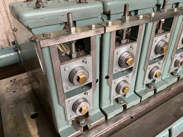 10 Stand, Rafter rollformer, 2" spindle diameter, 10" roll space, forward & reversing, 10 HP - Image 6