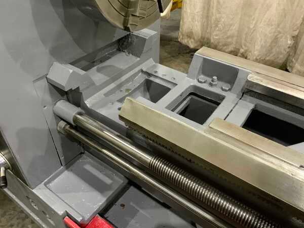 25" x 120" South Bend #Nordic-25, gap bed engine lathe, 15-3/4" swing over cross slide, 4-jaw 16" chuck - Image 6