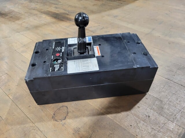 1200 Amps, Westinghouse, HNC31200F, Seltronic Circuit Breaker, 3 phase, 600 Volts - Image 8