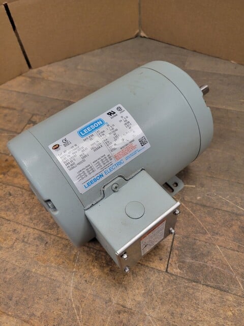 1 HP 1140 RPM Leeson 117406, Electric Motor, 3PH, 208-230 Volts - Image 1