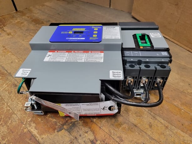 Square D #HL2IMA24C, surge protector device, 240 KA, 208Y/120 Volts, 220Y/127 Volts, HLA36060RP, unused - Image 8
