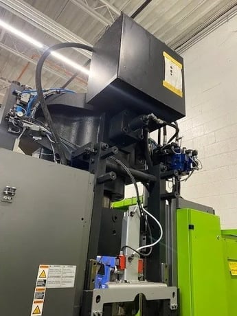 230 Ton, 14.6 oz., Engel #Insert-1060H/230-Rotary-US, vertical plastic injection molder, CC300, 2018 - Image 4