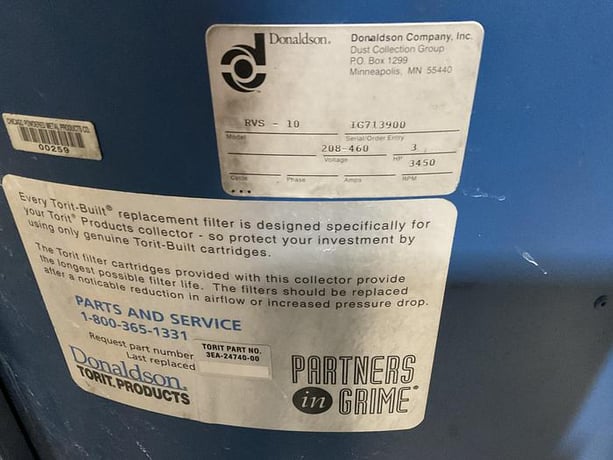Torit #RVS-10, dust collector, single cartridge filter unit, 5" inlet port, pressure gage, 3 HP - Image 2