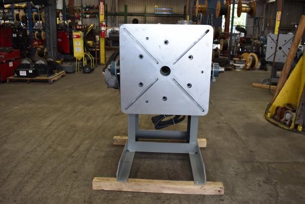 1500 lb. Koike Aronson #MD-15, welding positioners, powered gear tilt, variable speed rotation, 24" table - Image 2