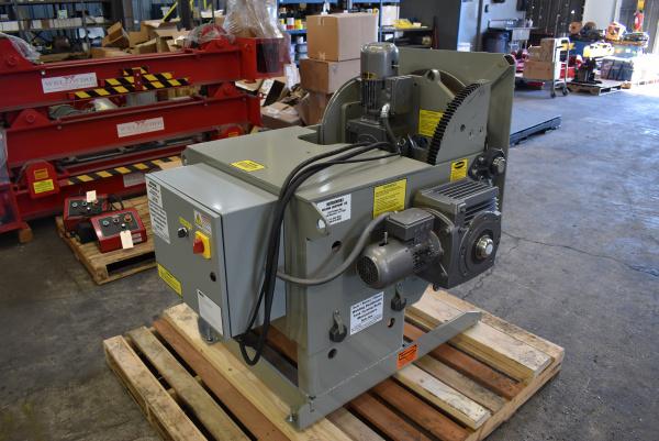 3000 lb. Koike Aronson #MD30, welding positioners, 30" x 30" table w/ T-slots, w/ Profax WPC-20 chuck, 3-jaw - Image 6