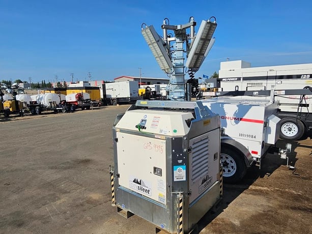 Generac #Hypercube-LED, 3 KW light tower, 5.1 HP @ 1800 RPM, Kubota Z482 diesel engine - Image 2