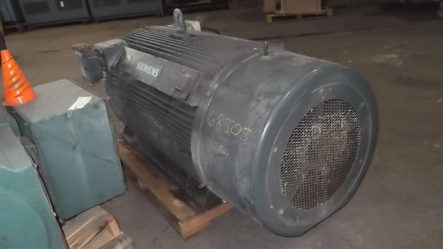 500 HP 1800 RPM Siemens, Frame 5810S, TEFC BB, 2300 Volts - Image 3