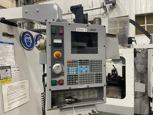 Haas #VF-3, CNC vertical machining center, 40" X, 20" Y, 25" Z, 10000 RPM, Cat 40, 28 automatic tool changer - Image 2
