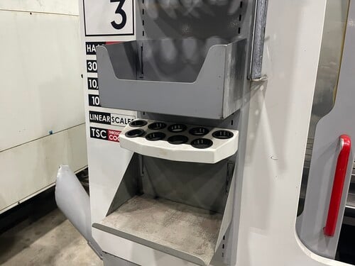 Haas #VF-3, CNC vertical machining center, 40" X, 20" Y, 25" Z, 10000 RPM, Cat 40, 28 automatic tool changer - Image 8