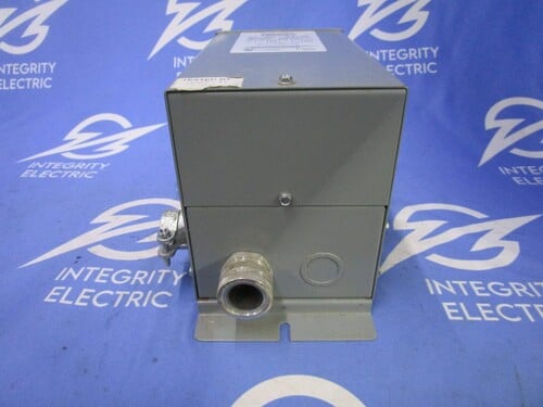 1 KVA 120/240 Primary, 16/32 Secondary, Federal Pacific transformer SB16N1F, 1 yr warranty - Image 4