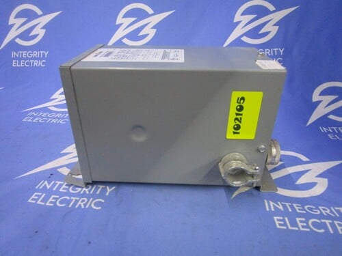 1 KVA 120/240 Primary, 16/32 Secondary, Federal Pacific transformer SB16N1F, 1 yr warranty - Image 5