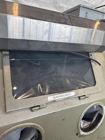 Clemco #ENP55-600R & RAC, blast cabinet, 2004 - Image 4