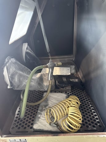 Clemco #ENP55-600R & RAC, blast cabinet, 2004 - Image 10
