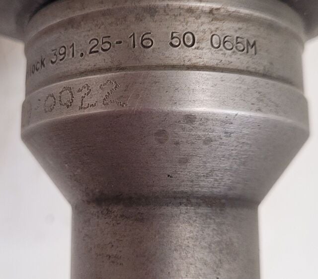SANDVIK COROMANT A390.45-50 50 040M w/ VARILOCK A391.25-16 05 065M - Image 4