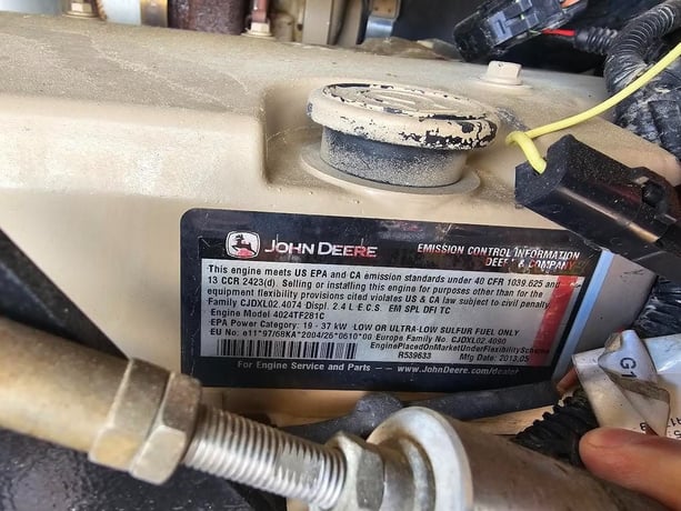 185 cfm, 80 psig, Daewoo Doosan #P185, diesel air compressor, 4-cylinder Deutz diesel engine, two air - Image 7