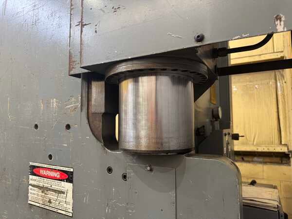 175 Ton, Wysong #MTH175-144, hydraulic press brake, 14' overall, 150" between housing, 8" stroke, 15 HP, 1997 - Image 2