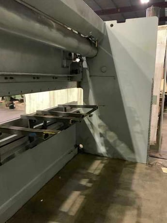 175 Ton, Wysong #MTH175-144, hydraulic press brake, 14' overall, 150" between housing, 8" stroke, 15 HP, 1997 - Image 10