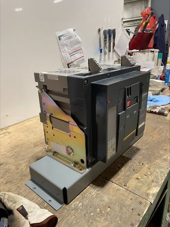 2500 Amps, Square D, NW30H, WL3HGX33A9SXXXXXXA, manually operated, Fix Mounted, Circuit Breaker, New Surplus - Image 1