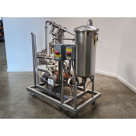 Vacucam #EJM-2000, inline ejector mixer skid, 25 HP Fristam FPX 1742 centrifugal, 3500 RPM, 75 GPM output - Image 2