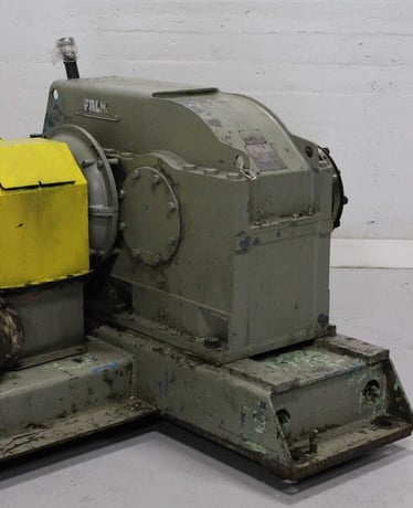 1000 HP, Falk #2100Y1-lb, gearbox, 578 RPM ouput, 1.66 service factor, 3.02 :1 ratio - Image 1
