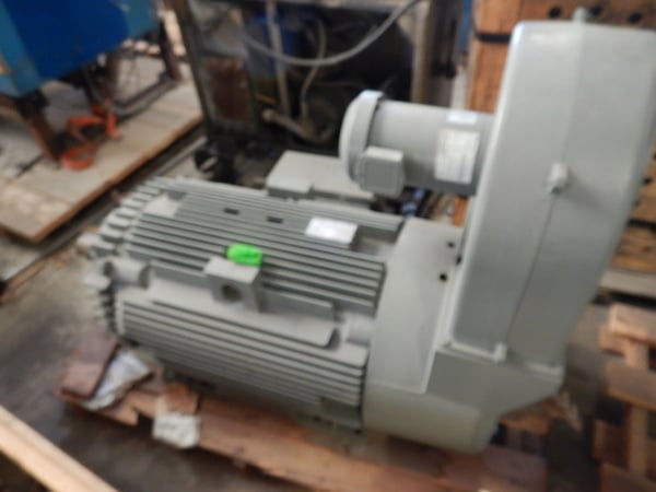 250 HP 1790 RPM General Electric, adjustable speed, 460 Volts - Image 4