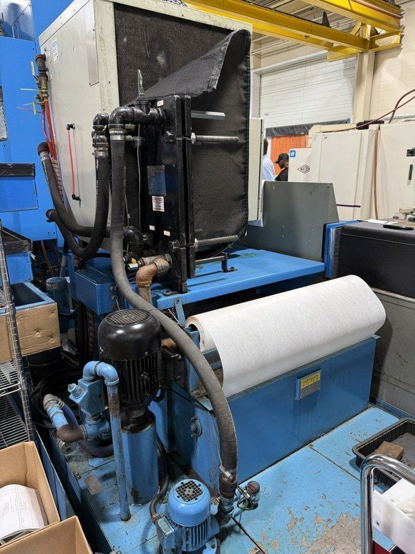Campbell #750, Fanuc 160iM, 30" table, 30 HP, 7200 RPM, spindle swivel, rotary dress, 2008 - Image 10