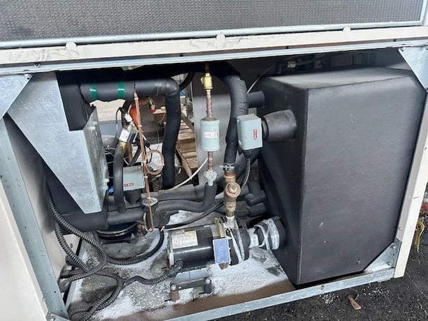 10 Ton, Sterling #SAVA10, Air Cooled Chiller, - Image 8