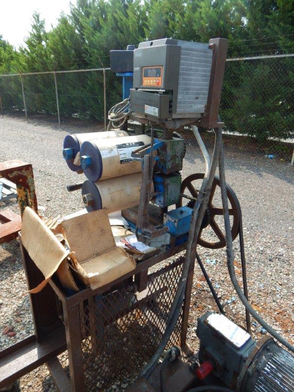 2-Roll Puller, 6" diameter x 10" L, w/Motor - Image 3